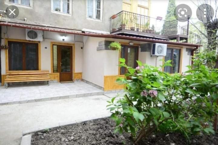 Михаил 1 Tbilisi Eksteriør billede